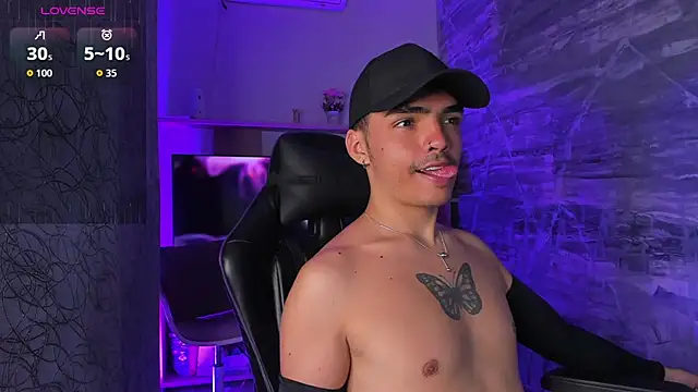 NicoKinggs  online show from April 8, 1:53 pm