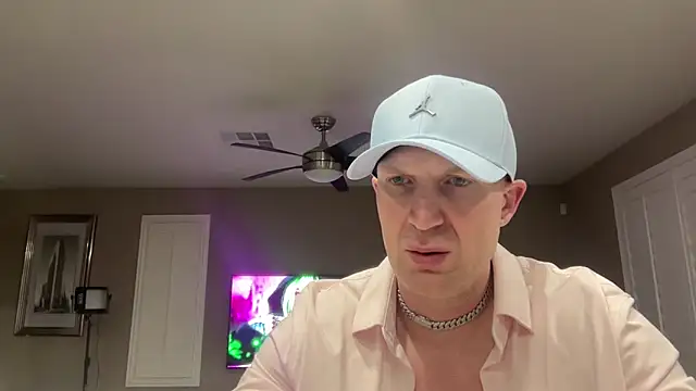 Naughty Ken Barbie-69 online show from March 30, 12:50 pm