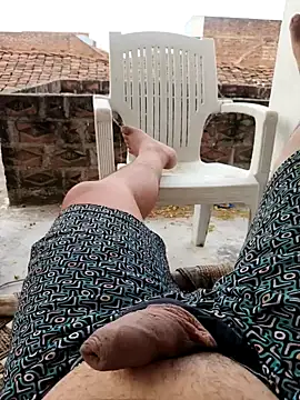 Desii rockstarr online show from April 25, 12:41 pm