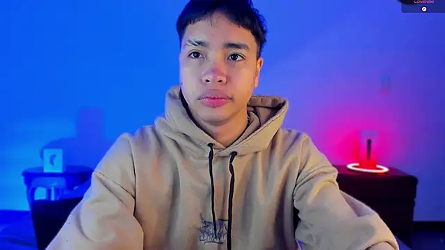 Lee Colee online show from March 20, 1:20 am