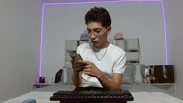 tiam muller fenix online show from April 16, 12:54 am