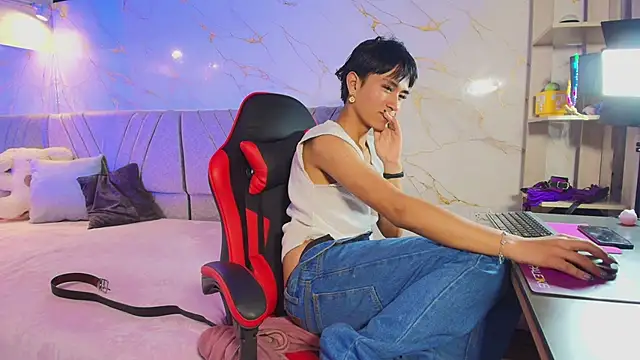 cococumps online show from May 8, 2:17 pm