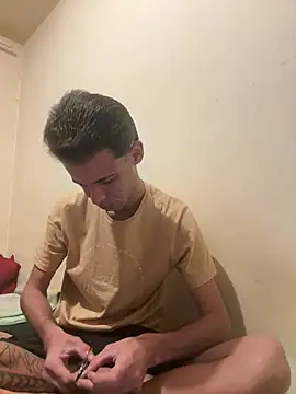 RafaelTitanX online show from April 22, 10:25 pm