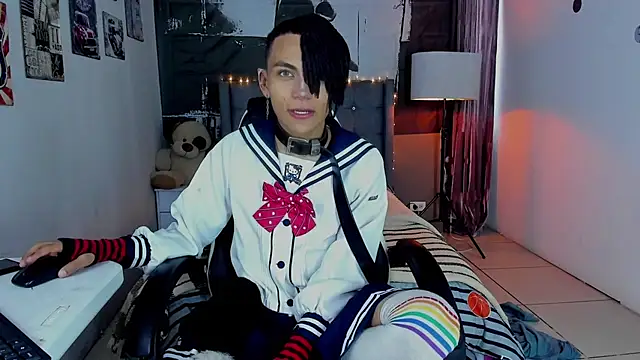 romeo laurient online show from April 30, 10:36 pm