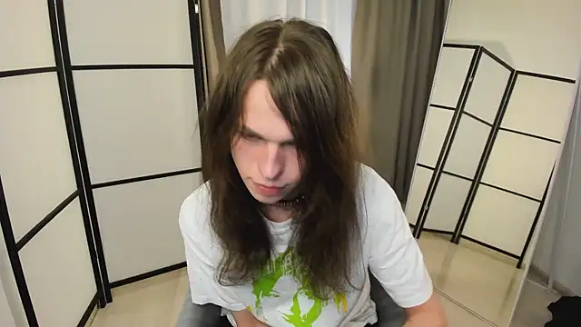 Louis Hayes online show from March 24, 4:01 pm