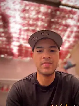 Zhang Weii online show from March 25, 4:33 pm