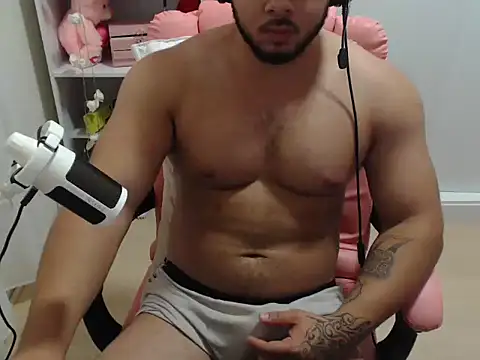 Tasdapauzudo online show from May 1, 2:52 pm