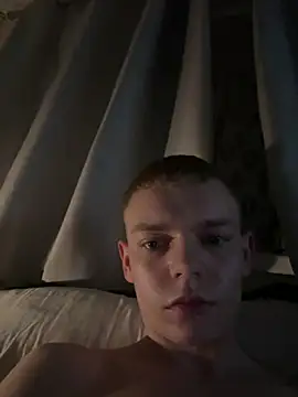 Ricowhiteteeth online show from March 28, 4:13 am