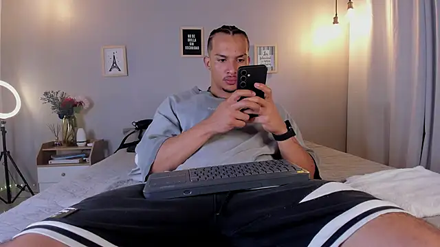 dominik drake online show from May 12, 11:51 am