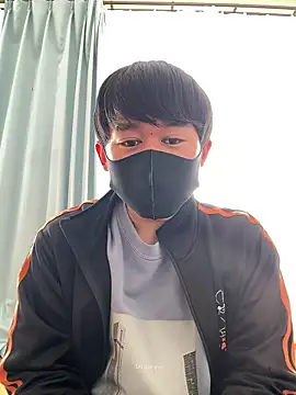 mzkpnz online show from April 3, 4:09 am