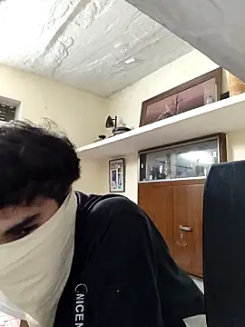 yourruru online show from April 8, 9:41 am