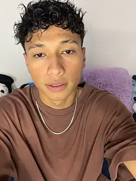 ETTE MOON online show from April 9, 4:43 am