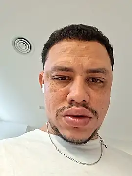 tupintor online show from April 10, 10:00 am