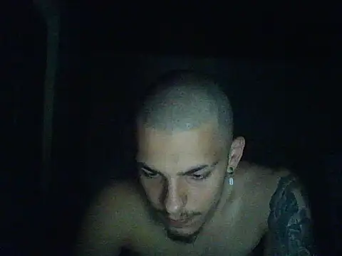 robertmrn112 online show from June 5, 7:52 pm