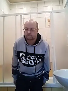 Luceriusbigass online show from February 21, 3:32 pm