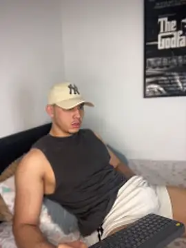 Max valiant online show from April 14, 12:22 am