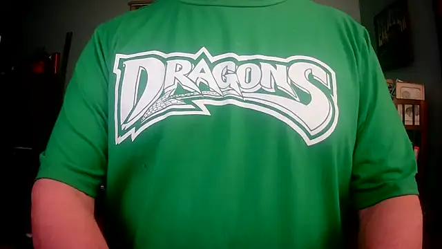 ilundercover online show from April 10, 11:39 am