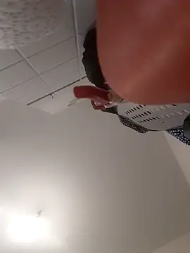 geluraducan online show from April 14, 6:51 pm