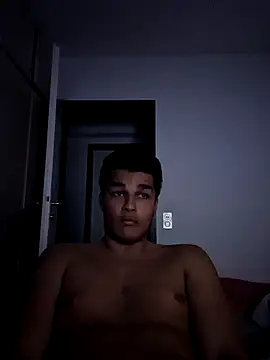 umutabi277 online show from April 18, 9:25 pm