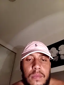 NikkyeMarques online show from April 19, 2:05 pm