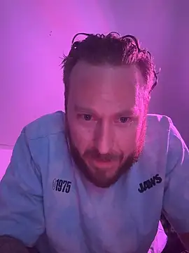 MrPurple999 online show from May 19, 1:56 am