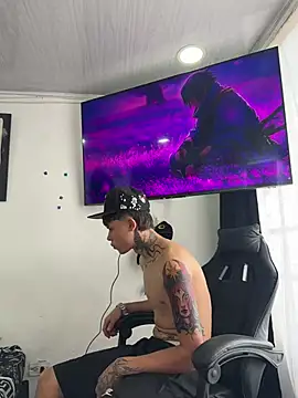Jackdaniel001  online show from June 1, 2:06 pm