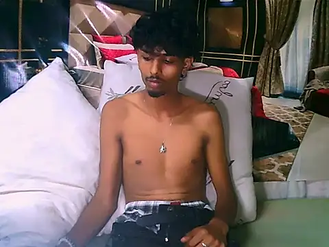 SubmissiveStallion69 online show from April 22, 11:48 am