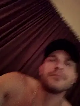 Aswedie33 online show from April 28, 2:06 am