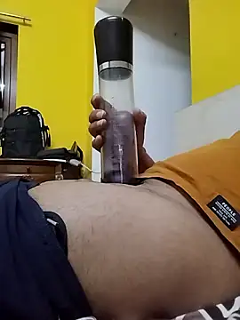 rockstarkj69 online show from May 18, 4:11 pm