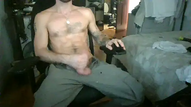 Clevername90 online show from September 13, 9:05 pm