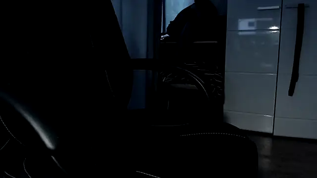 Snapshot of Farsunk23 chatting on February 18, 12:39 pm Farsunk23 online show from February 18, 12:39 pm