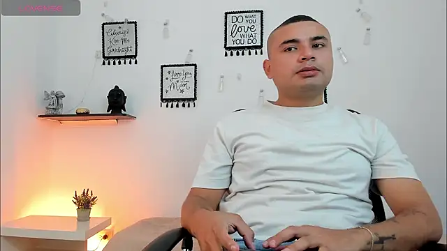 DamianBlazze online show from May 27, 1:08 pm