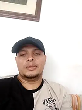 EnzoDesire online show from June 19, 8:46 pm