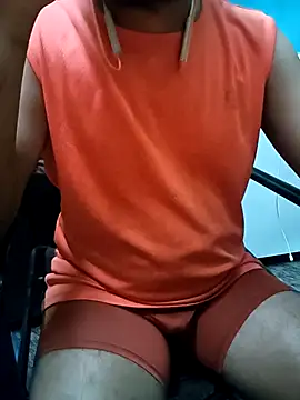 Lawrencedlkk007 online show from February 8, 7:29 pm