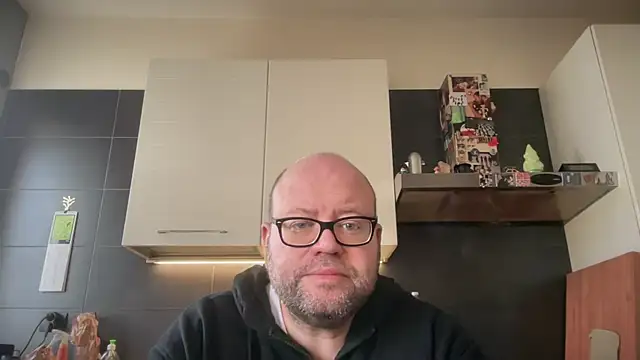 theitalianbear online show from March 3, 7:16 am