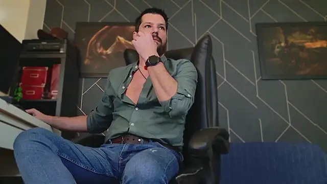 ChrisKox online show from January 8, 7:24 am