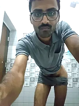 krishna8035 online show from October 8, 1:59 pm