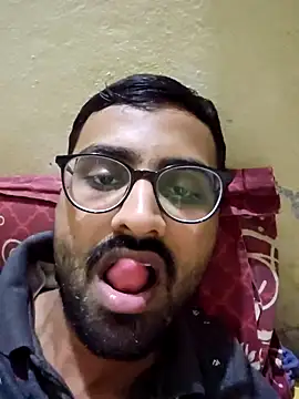 krishna8035 online show from December 20, 2:16 pm