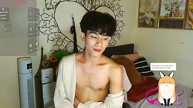 WildestTwink online show from November 14, 7:59 pm