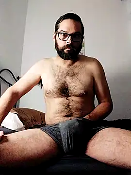 mmm 10 online show from May 6, 7:09 am