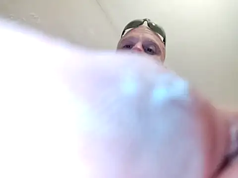 lilpervt online show from February 20, 5:37 am