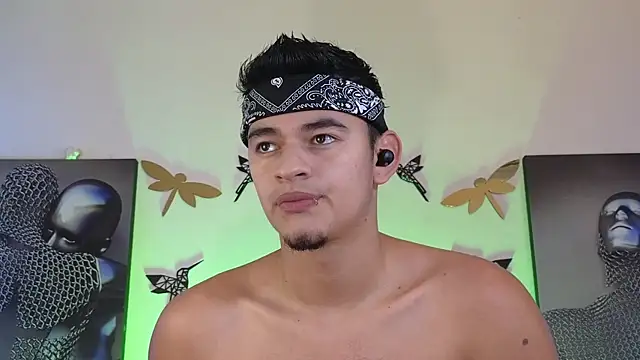 VikoHands online show from November 27, 11:08 pm