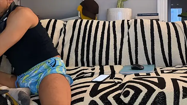 bestofdoseswirls online show from March 20, 3:54 am