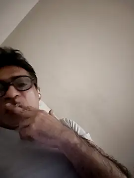 iamkahn 44 online show from March 25, 3:32 am