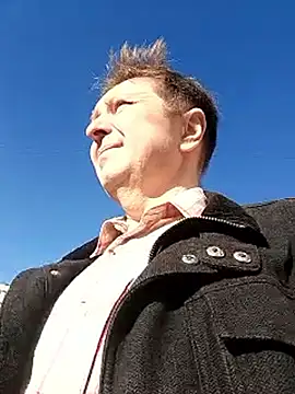 Pokaz2020 online show from March 11, 1:18 pm