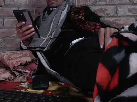 ThethunderPo online show from January 30, 1:44 am