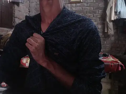 ThethunderPo online show from September 22, 3:39 am