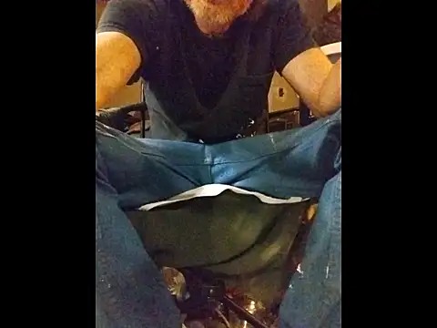 ROBERT0516 online show from October 4, 4:39 am