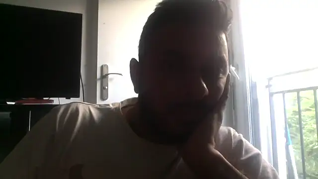 Snapshot of alchemist00 chatting on September 27, 2:04 pm alchemist00 online show from September 27, 2:04 pm