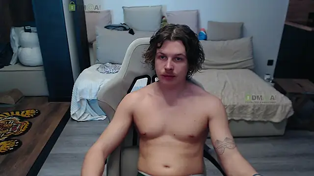 Sunny-Girl1 online show from April 17, 10:40 am